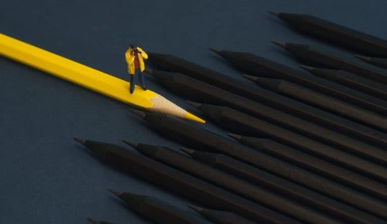 别卷了!7-9月就盯这4个品类,增速超100%丨2026《Next爆品指南》③