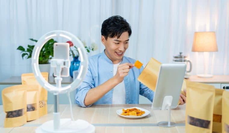 顶流网红辛巴也要做跨境!从TikTok卷起