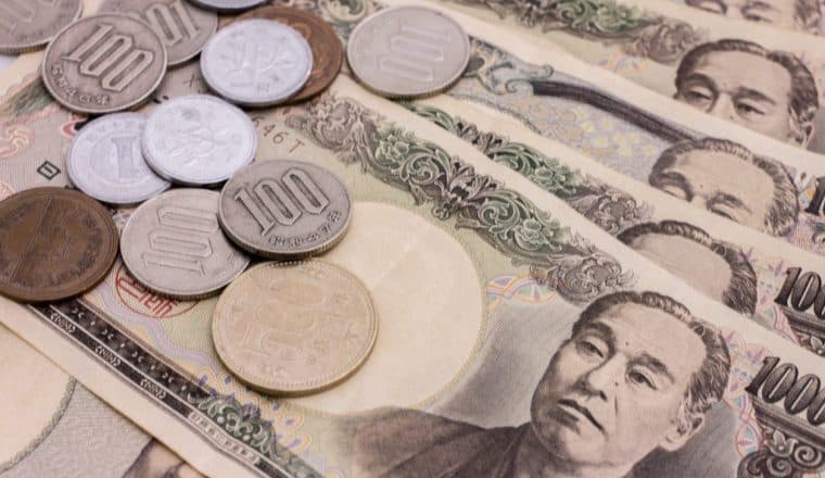 2个月卖300万美刀!美区搞“竞价拍卖”有多野